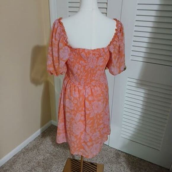 NWT Jessica Simpson Large Half Flutter-sleeve square smocked back v front dress - Picture 7 of 12